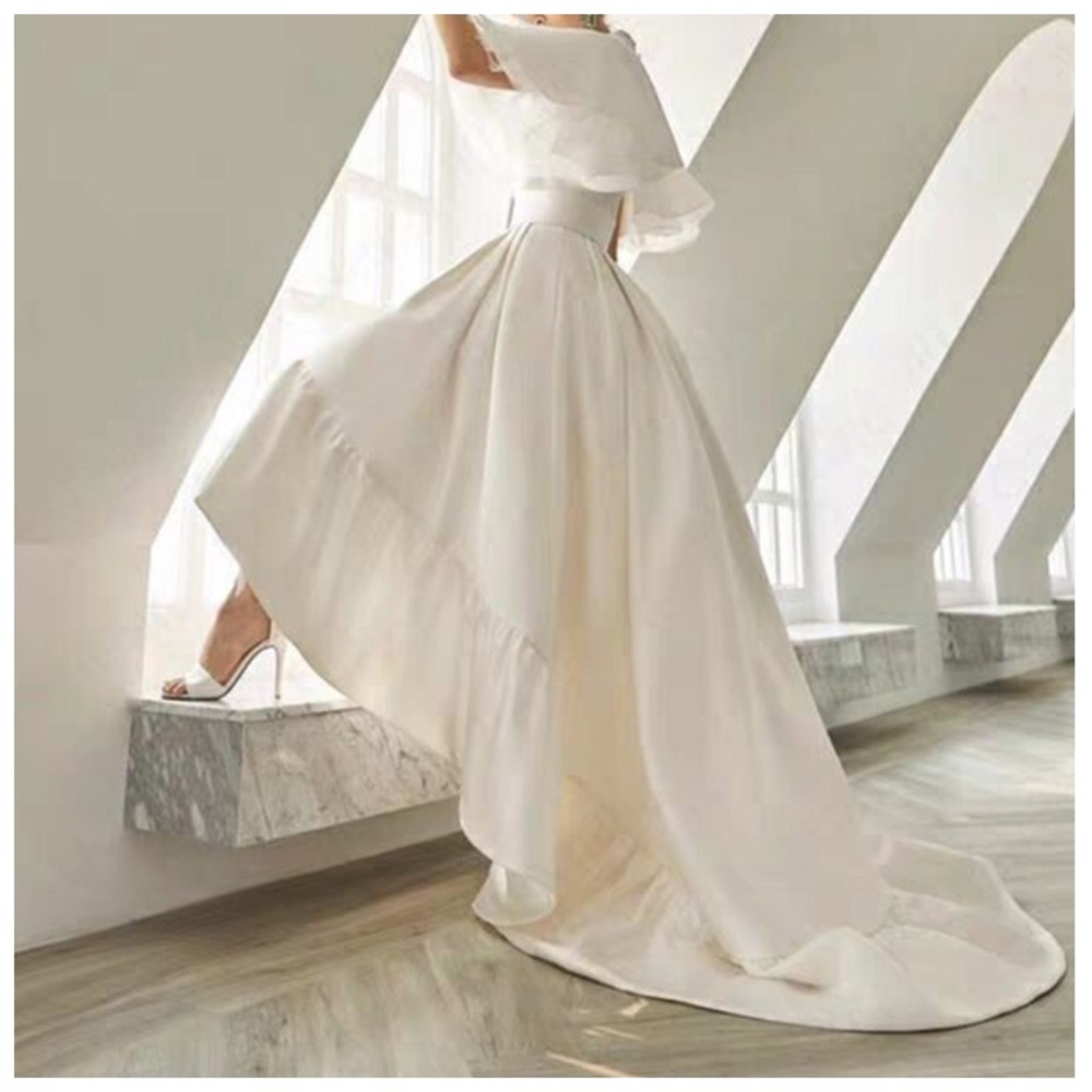 Gorgeous Full Swing Asymmetrical Dress The Rori - Picture 4 of 12